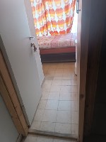 Сдаётся комната (без маклера) в квартире в Бат Яме (Ацмаут).  Все удобства и всё необходимое есть.  Душевая комната,  туалет отдельный,  стиралка.  Кухня для приготовления пищи,  с газовой печкой.  Оп ...