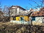 Таунхаусы объявление но. 74903: Продам 2-этажный дом на берегу озера Свирь в г.  п.  Свирь.