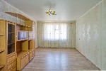 Двухкомнатная квартира в ЮМР по цене однокомнатной! Редкая удача,  не упустите! Квартира с ремонтом.  А это двойная экономия! Низкие коммунальные платежи сберегут ваш семейный бюджет! Идеальное распол ...