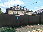 Продаётся одноэтажный дом в п.  Пригородный,  ул.  Болгарская,  106.  Общая площадь 83,3 м²,  участок 3,3 сотки.  Дом построен в 2020 году,  подходит для постоянного проживания семьи.  В доме три отде ...