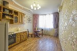 Продается просторная двухкомнатная квартира на 4 этаже 17-этажного монолитно-кирпичного дома 2011 года постройки.  Общая площадь квартиры составляет 78,3 кв.  м,  а с учётом трех застекленных балконов ...