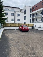 На первом этаже очень хорошо сдается в аренду Коммерческое помещение (без гастрономии!).  
Все остальные области бесплатны и могут использоваться различными способами.  
будут:  Разрешение на строит ...